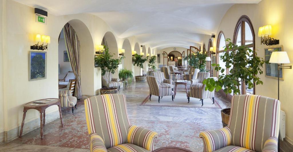 Le Grand Hotel Moltig les Bains Eksteriør billede